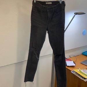 Madewell skinny ripped jeans gray, size 26